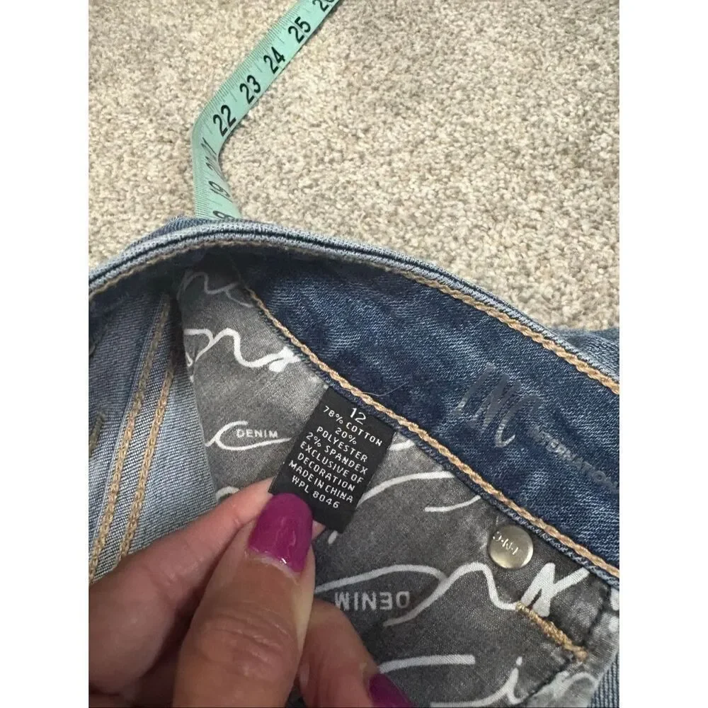 Inc. Denim straight leg regular fit crop jeans size 12.
